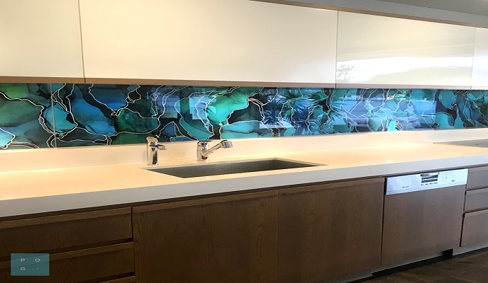 Kitchen Glass Splashback from the Bluethumb Art Collection