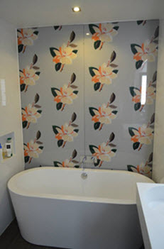 floral bathroom glass splashback design